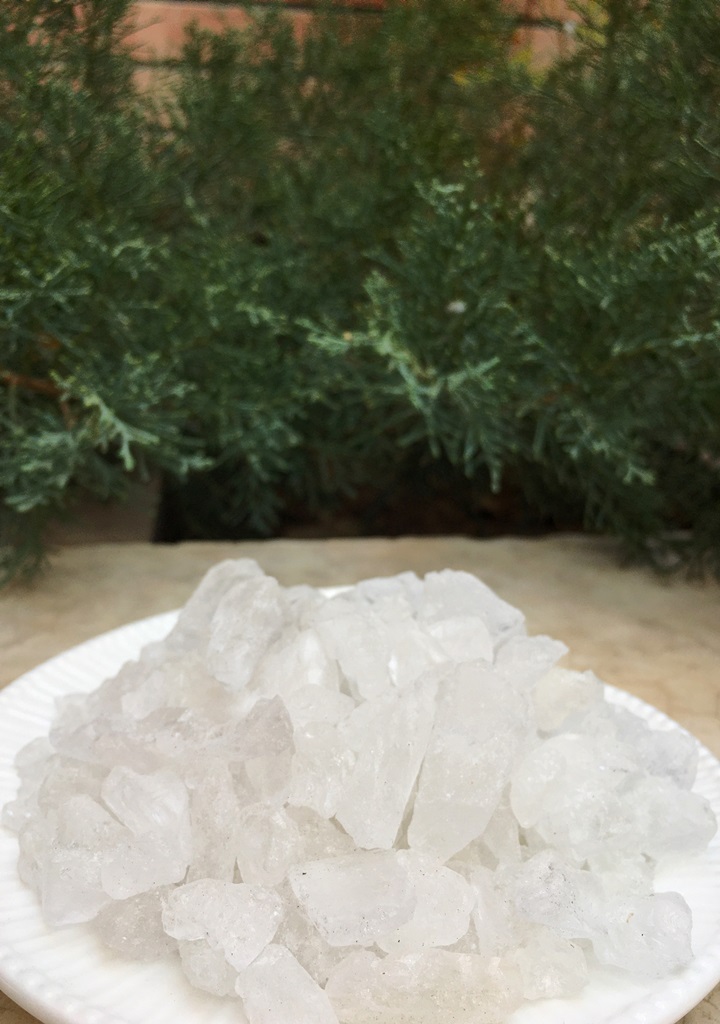سولفات آلومینیوم نباتی 14 درصد (زاج سفید) 25 کیلویی Aluminum sulfate