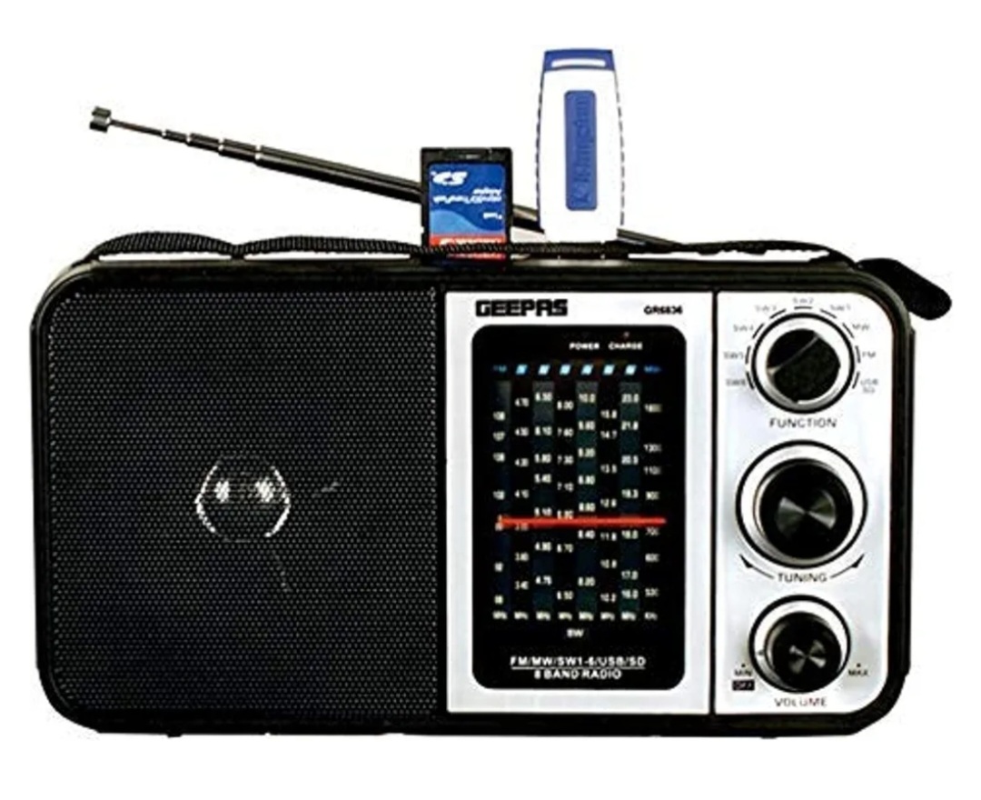 رادیو 8 باند جیپاس مدل GR6836 ارسال رایگان