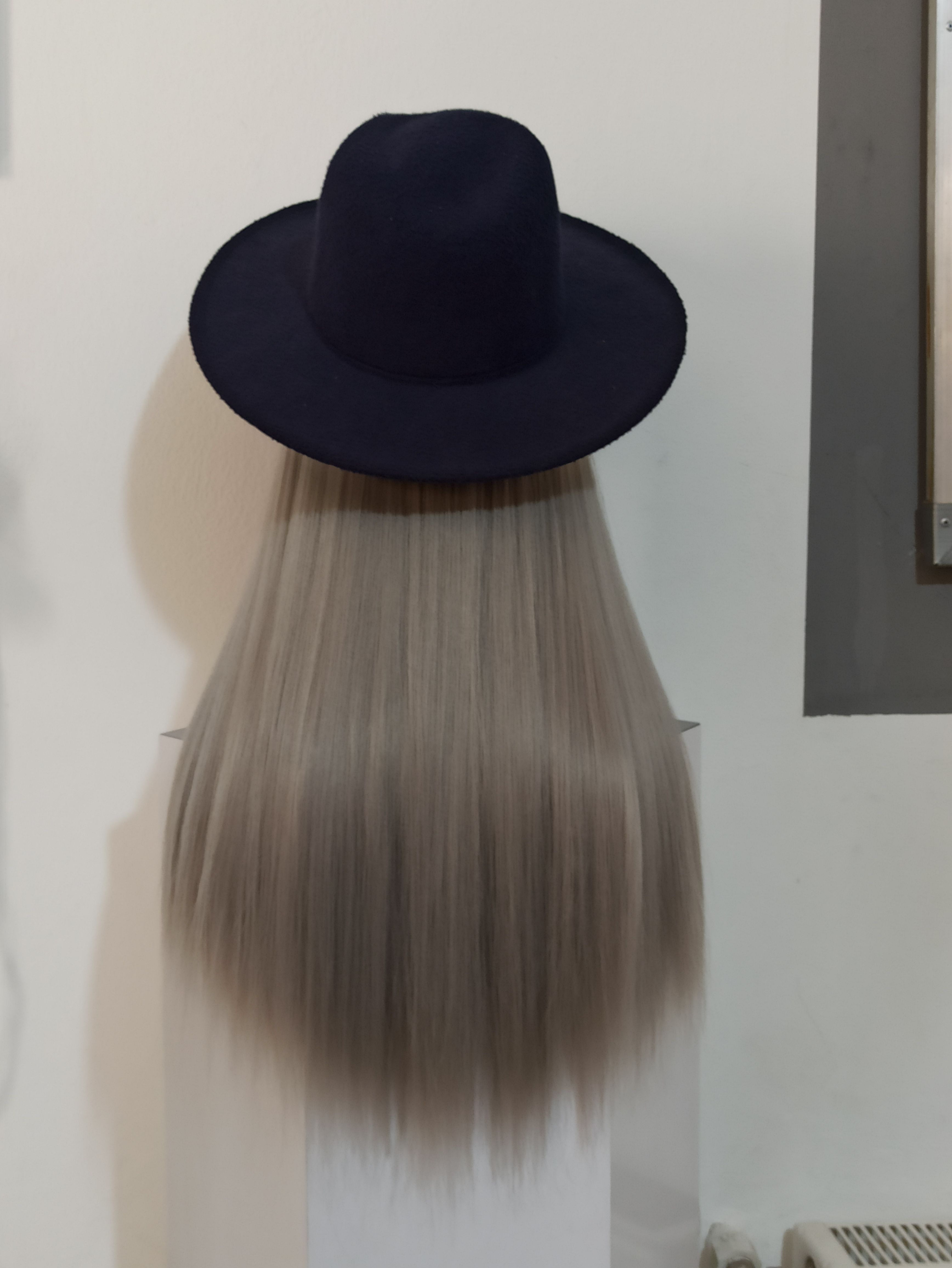 ویگ هت مشکی با موی بلوند دودی کد(۳۰۰۰7)