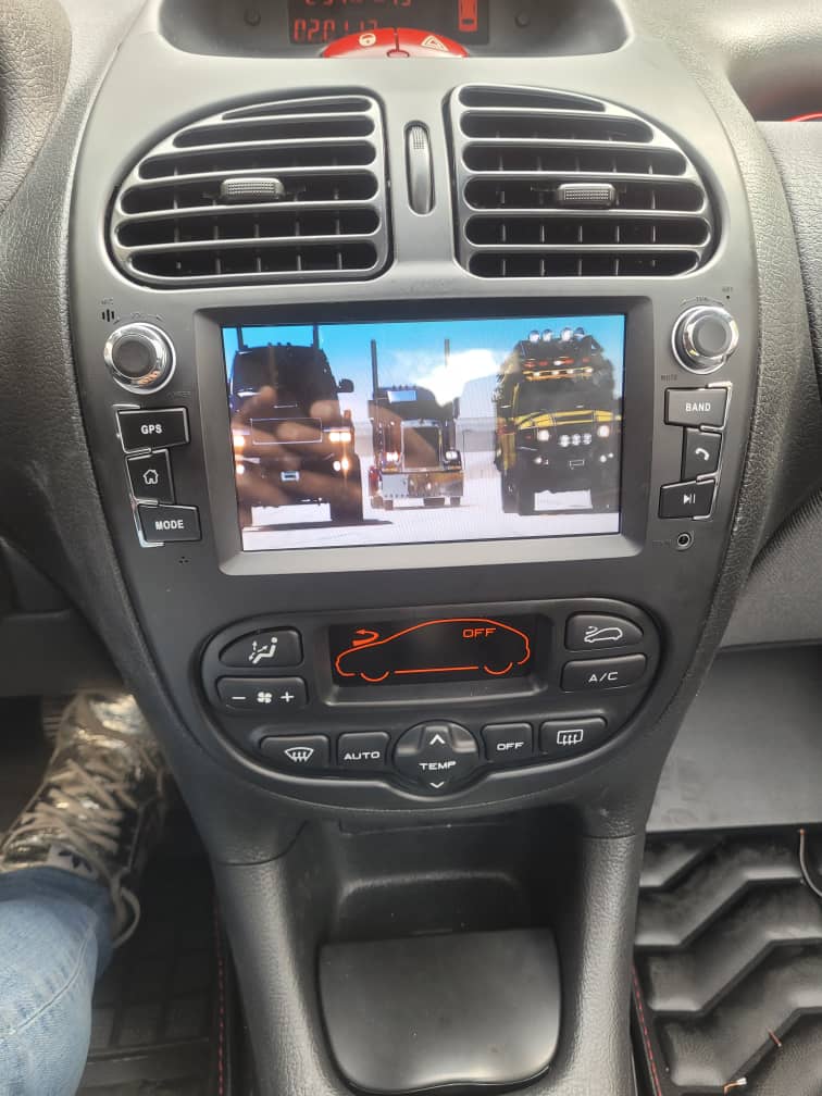 Monitor 7 inch android corporate fabric Peugeot 206 with volume model M100 board t3l brand Voxmedia