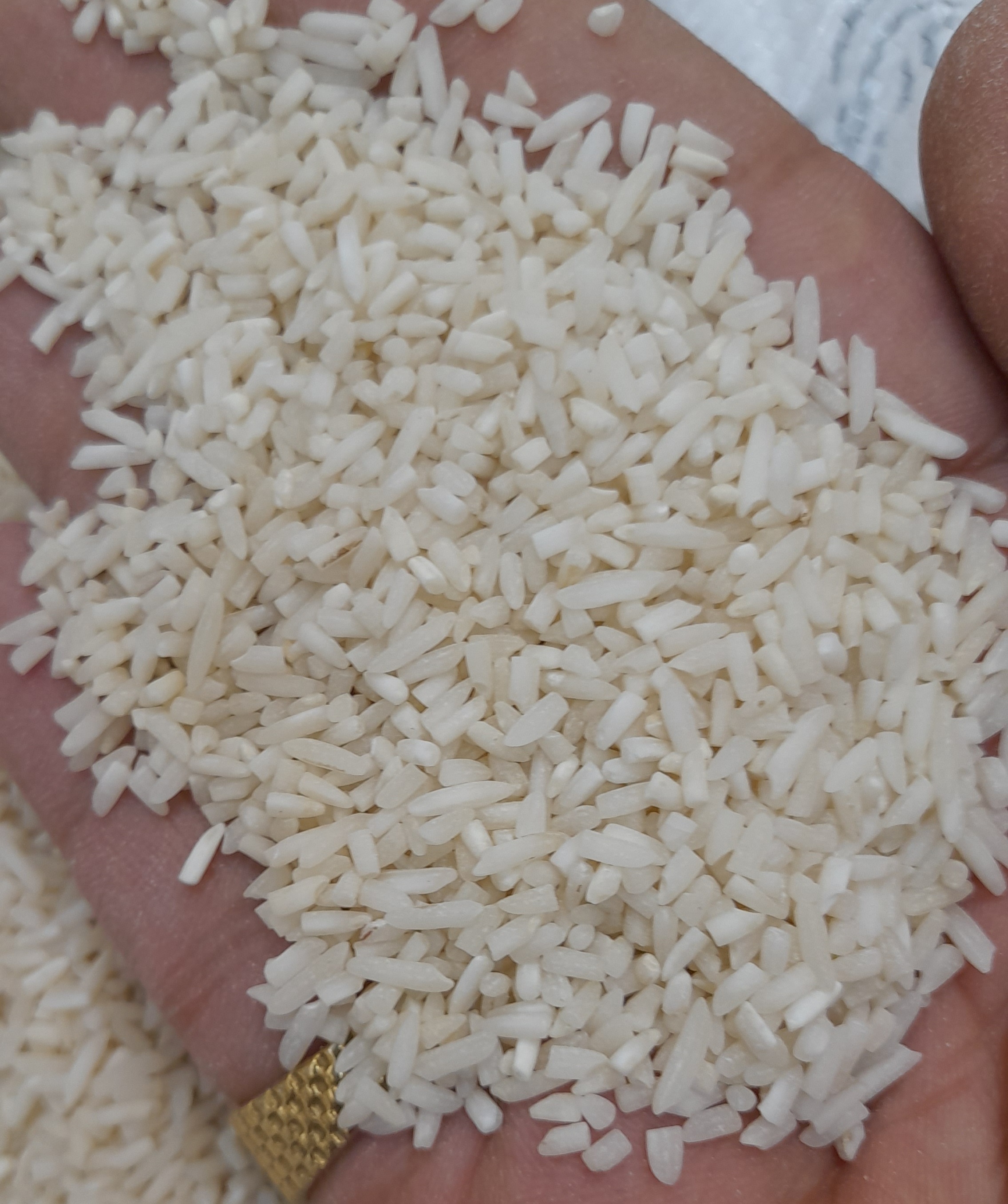 برنج شکسته هاشمی ۱۰ کیلوگرمی