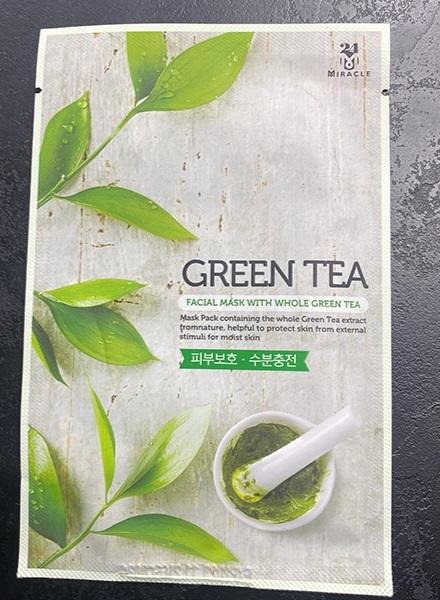 ماسک صورت ورقه ای کره ای چای سبز میراکل